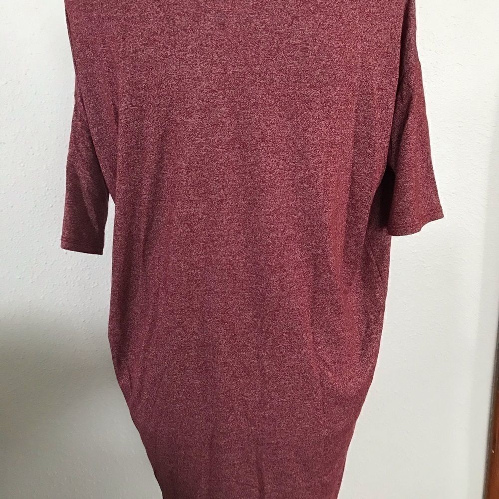 LuLaRoe Irma Tunic - Picture 3 of 6